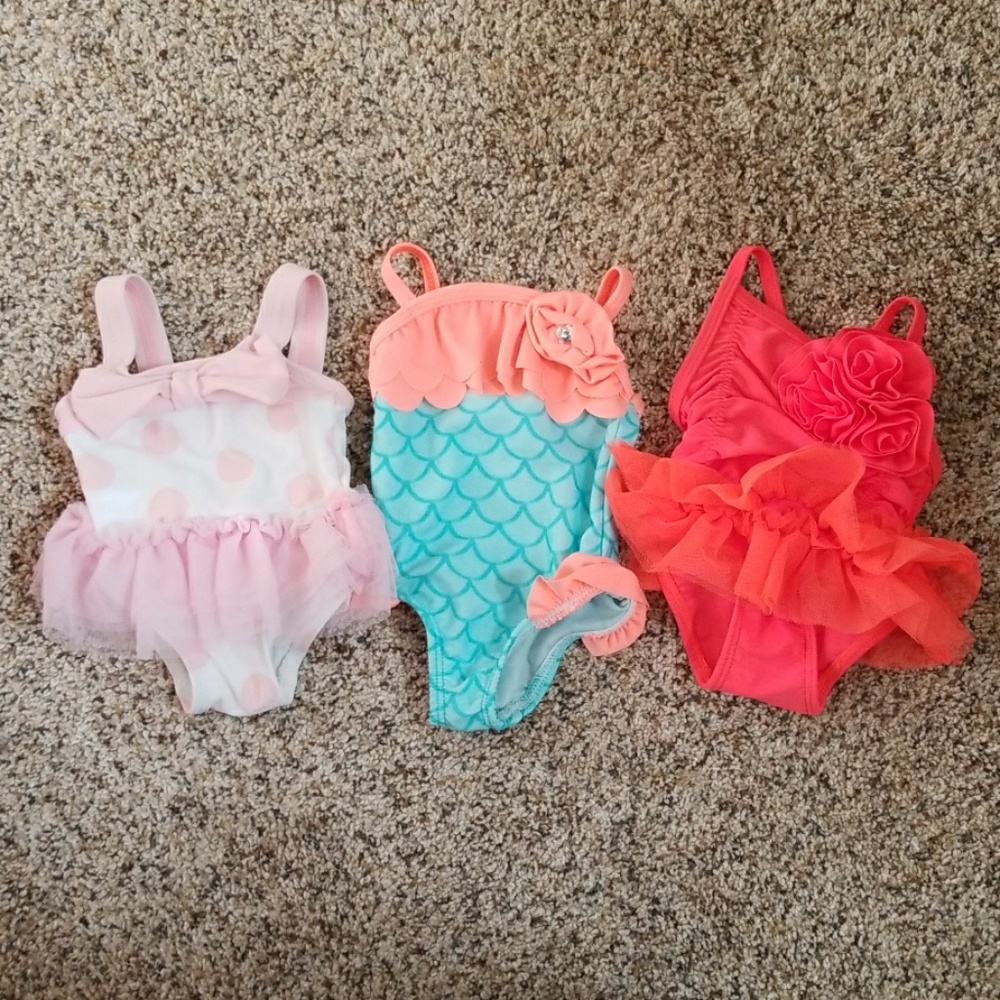 3 Newborn-3mo swimsuits